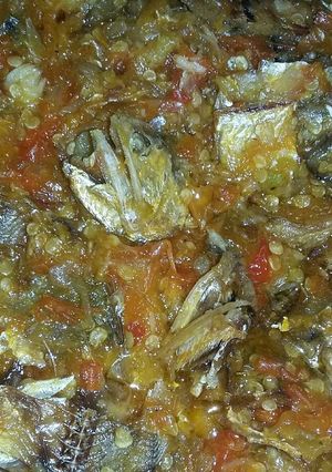 Foto resep Ikan asin dicabein superr pedes nampoll