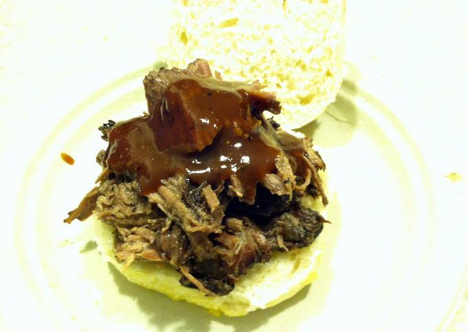 How to Prepare Ultimate Pulled BBQ Beef with Homemade BBQ Sauce