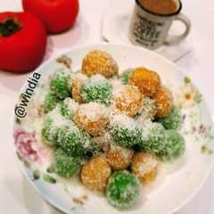 A picture of Klepon  ubi  jalar/rambat.