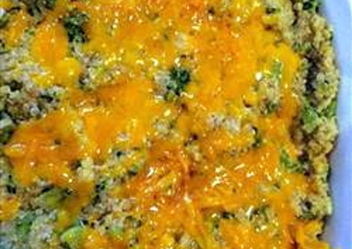 Quinoa broccoli cheese casserole