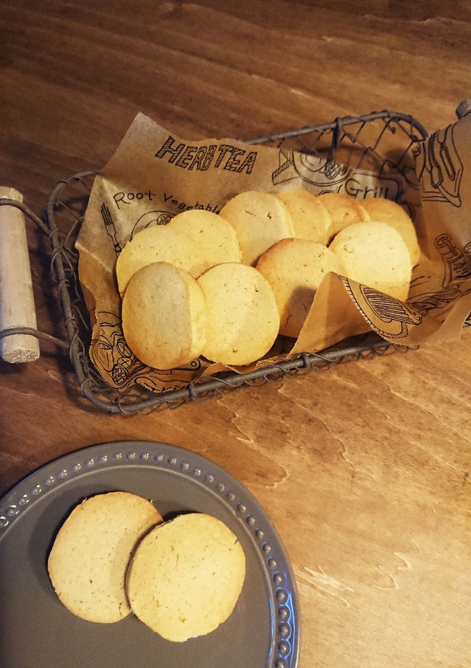 A picture of Kaldi Brown Sugar Ginger Powder Cookies.