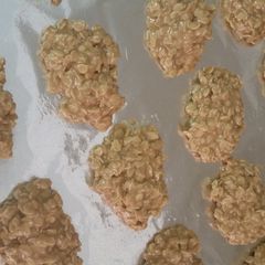 A picture of No Bake Peanut Butter Cookies.