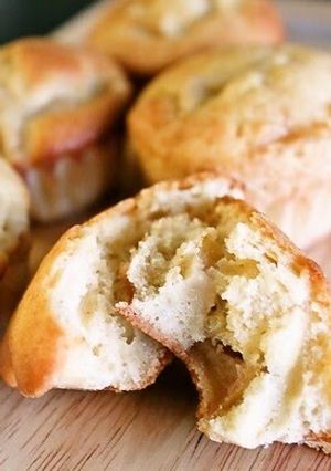 A picture of Muffins with Sautéed Apples.