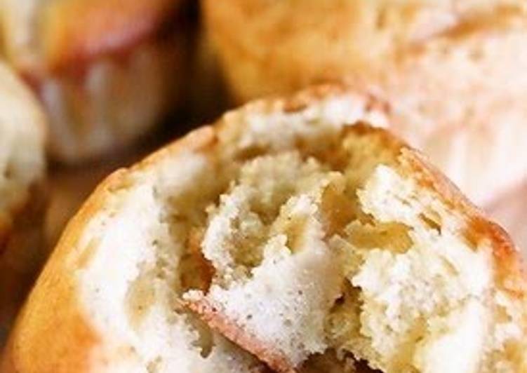 Step-by-Step Guide to Make Award-winning Muffins with Sautéed Apples