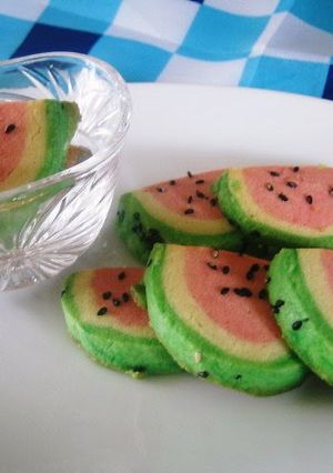 A picture of Watermelon Icebox Cookies.