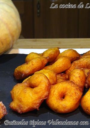 Una foto de Buñuelos típicos Valencianos con calabaza asada