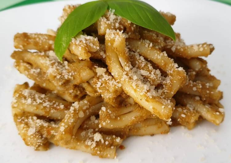 Step-by-Step Guide to Prepare Any-night-of-the-week Casarecce con Pesto di Melanzane e Pomodorini