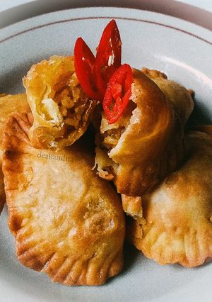 Foto resep Pastel Mie Pedas (Pahe) 😊