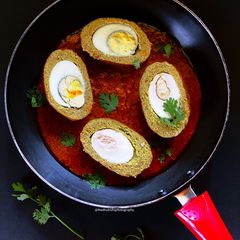 A picture of Nargisi Egg Kofta Curry.