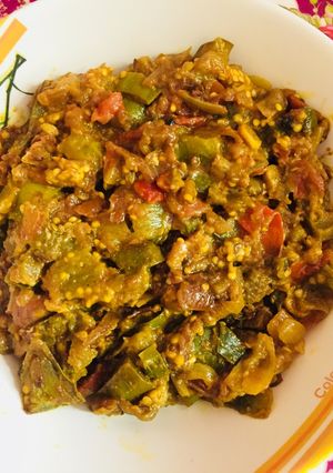 A picture of Brinjal tomato sabzi.