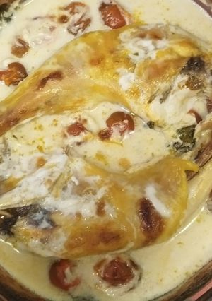 Una foto de Pollo al horno con leche de coco