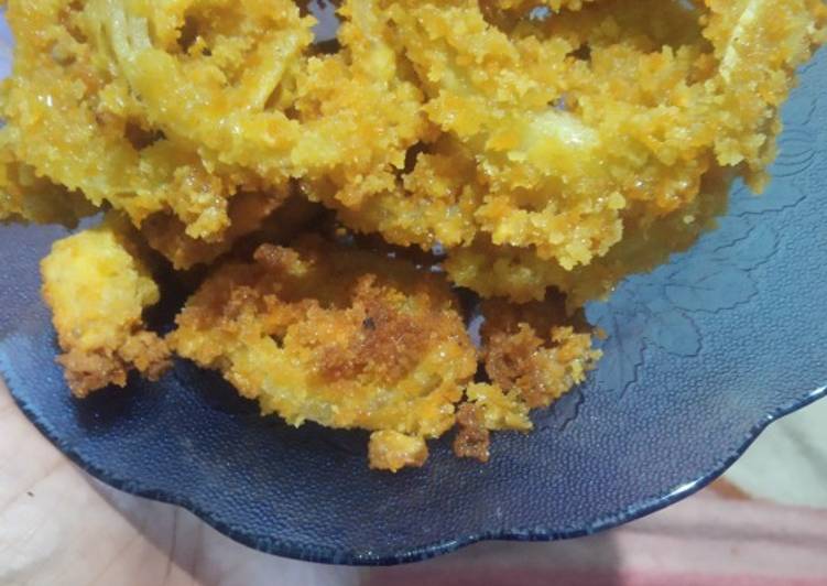 Tutorial mengolah Onion Ring (bombay di tepungin) legit