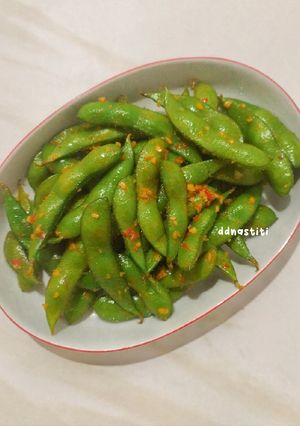 Foto resep Spicy Garlic Edamame