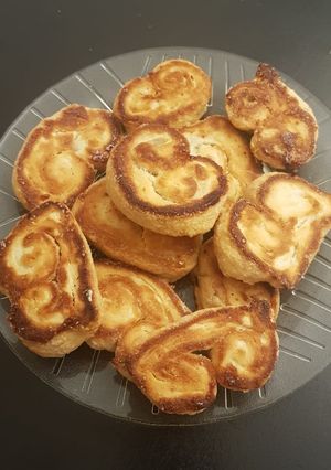 Una foto de Palmeritas sin hojaldre♡