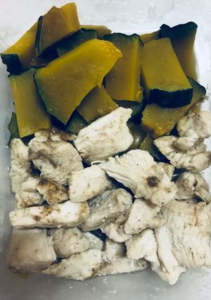 A picture of Microwave Chicken Breast with Pumpkin.
