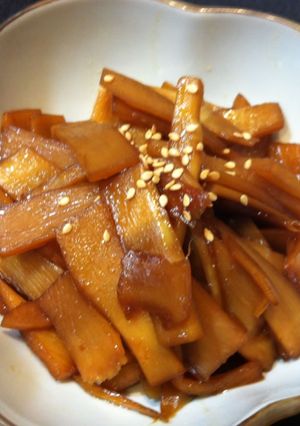 A picture of Braised Bamboo Shoots.