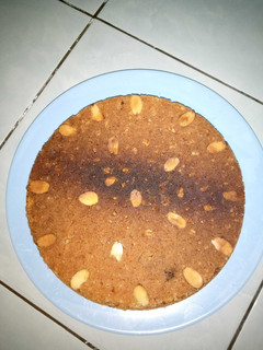 A picture of Almond cake.