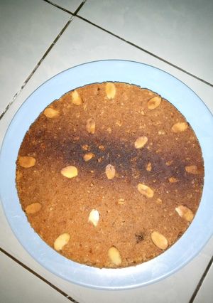 A picture of Almond cake.