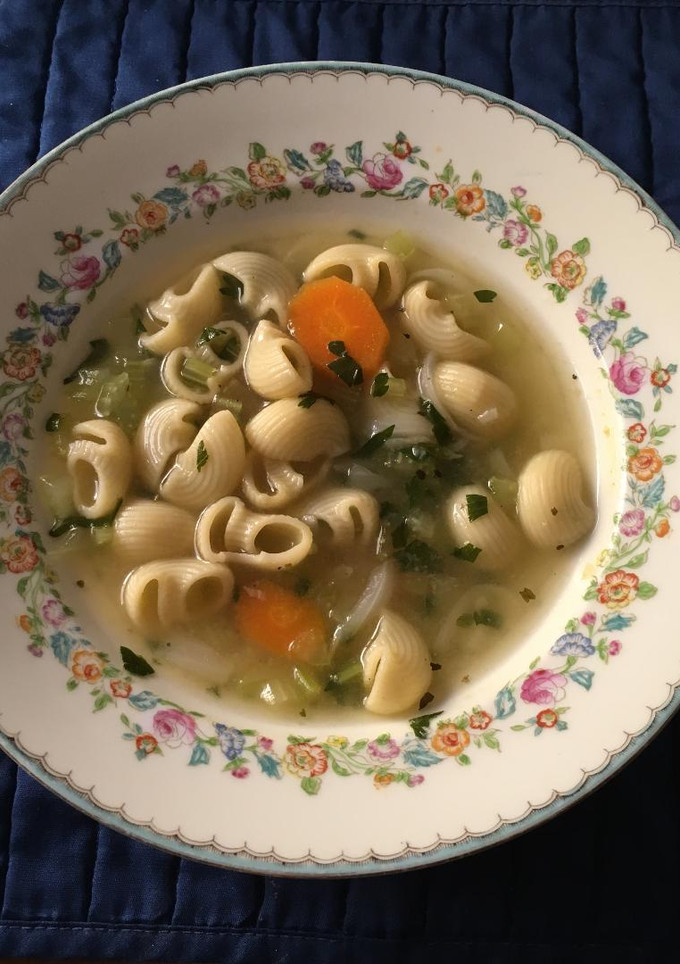 Una foto de Sopa de apio y zanahoria