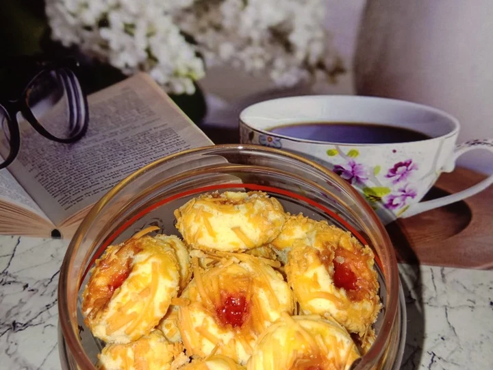 Easy Ways Prepare Recipes Thumbprint Cookies With Strawberry Jam the  Makes Drooling Really Delicious.