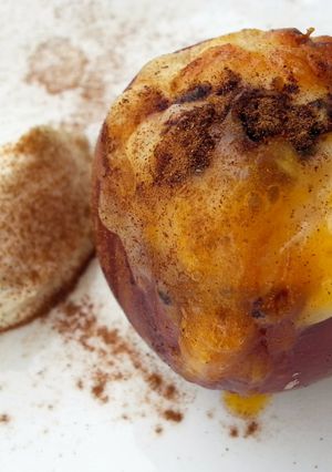 A picture of Baked Apple With Egg.