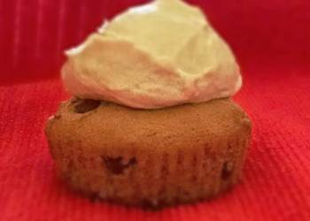 Ready to Serve Chocolate chip cookie dough cupcakes with cookie dough frosting Practical Delicious