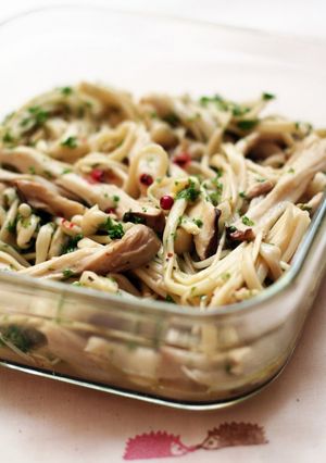 A picture of Marinated Mushrooms for Dieters.