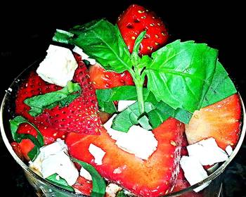 Latest Recipe Mikes Balsamic Strawberry Feta Salad Delicious Steady