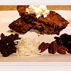 A picture of Loaded oatmeal bars.