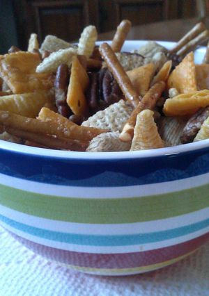 A picture of " Reindeer Snack Mix ".