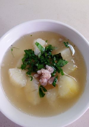 Hình của món Canh khoai mỳ thịt nạc.
