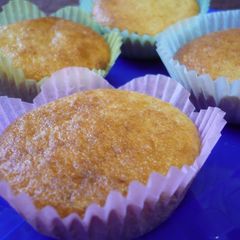 A picture of Okara Muffin with Banana and Yogurt.