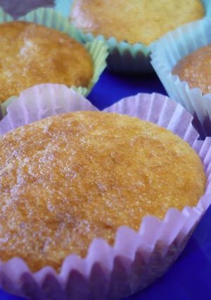 A picture of Okara Muffin with Banana and Yogurt.