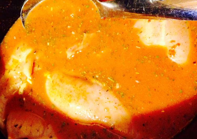 Recipe of Any-night-of-the-week Easy Slow cooker Kicking Chicken