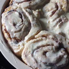 A picture of Cake mix cinnamon rolls.
