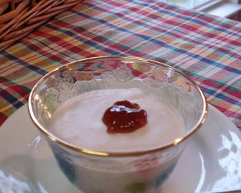 Easy Serving Recipe Tofu Bavarois with Strawberry Jam Savory Delicious