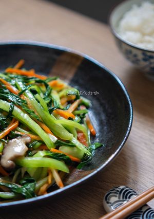#283 炒青江菜 的食譜成品照片