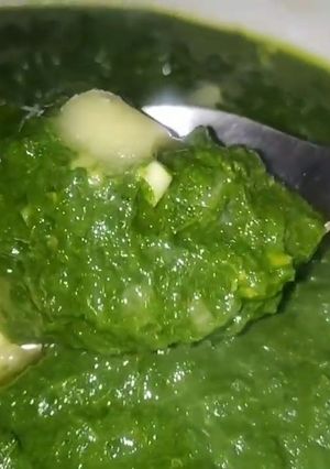 A picture of Sarso ka Saag.