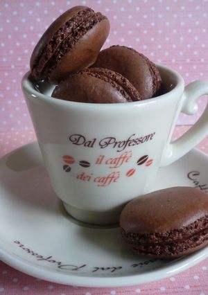 A picture of Cocoa Macaron for Valentines.