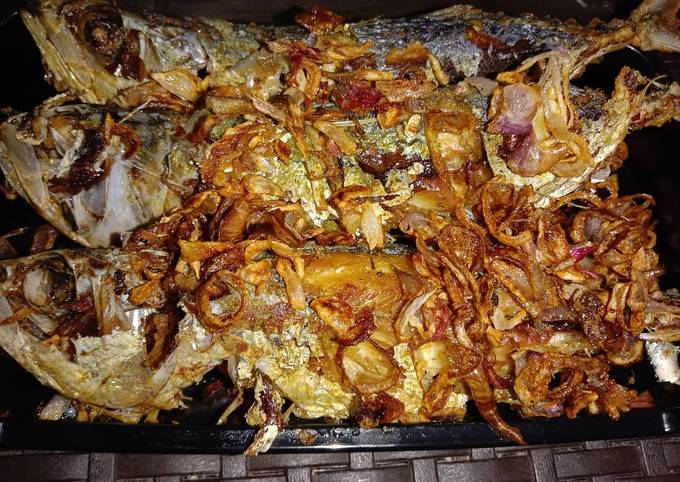 Ini dia! Resep buat Resep Ikan Kembung Goreng Bumbu  sedap