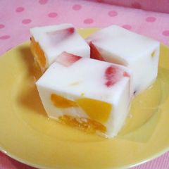 A picture of Fruit Yogurt Agar (Kanten).