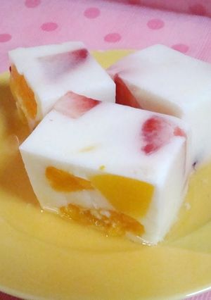 A picture of Fruit Yogurt Agar (Kanten).