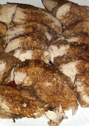 A picture of Balsamic pork medalions.