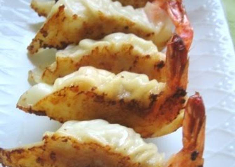 Recipe of Super Quick Homemade Shrimp Gyoza Dumplings