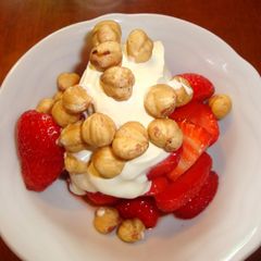A picture of A Tasty Way to Eat Strawberries.