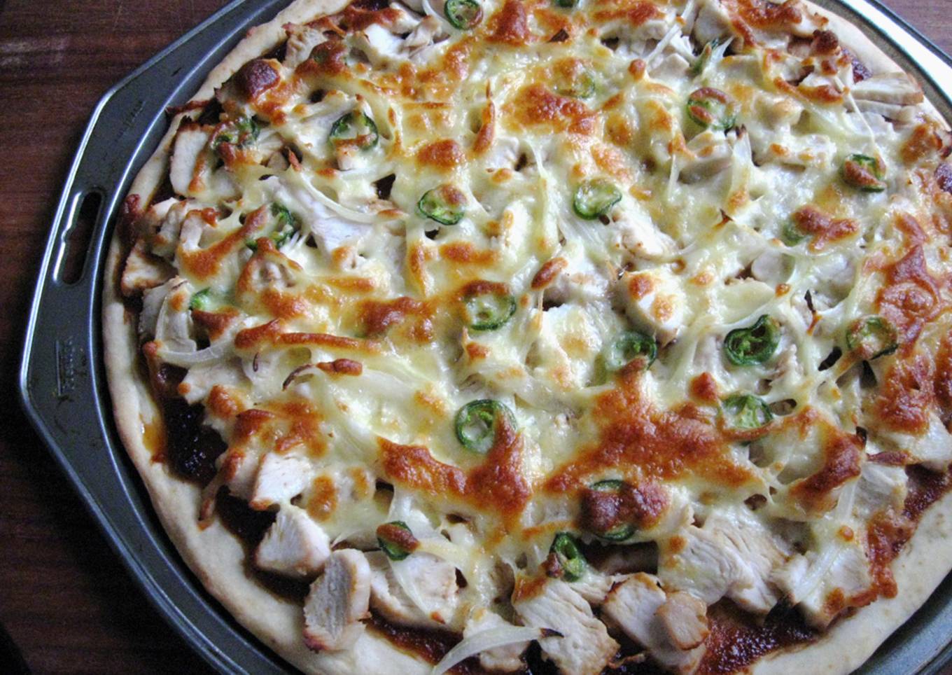 Hoisin Sauce & Chicken Pizza