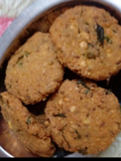 A picture of Chana Dal Vada.
