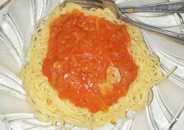Spaghetti dengan saus homemade by Fitashaa
