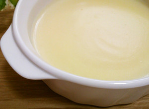 A picture of Microwave White Sauce with Margarine.