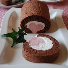 Secret Heart Roll Cake A picture of Secret Heart Roll Cake.
